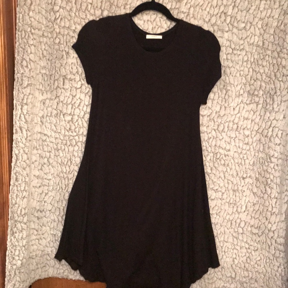 Short sleeve shift dress